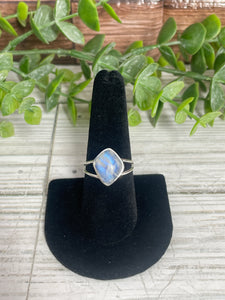 Rainbow Moonstone SZ 8 Sterling Silver Ring