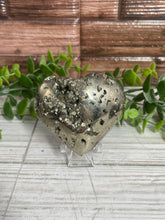 Load image into Gallery viewer, Pyrite Heart Medium