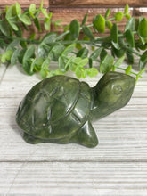 Load image into Gallery viewer, Serpentine Turtle Carving