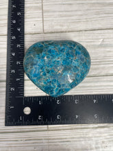 Load image into Gallery viewer, Blue Apatite Heart