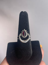 Load image into Gallery viewer, Garnet SZ 8 Sterling Silver Ring