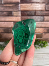 Load image into Gallery viewer, Malachite Freeform