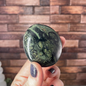 Kambaba Jasper Palm Stone