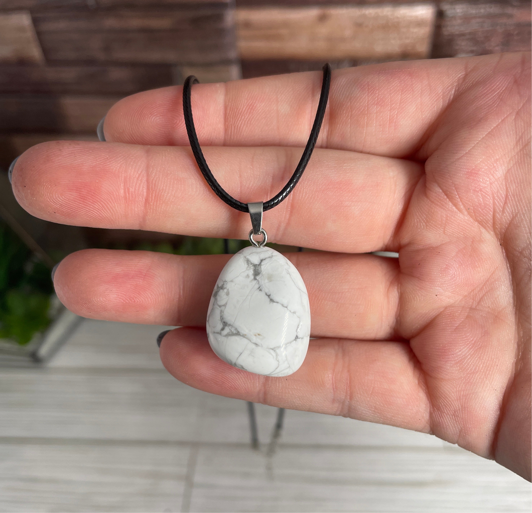 Howlite Tumbled Necklace