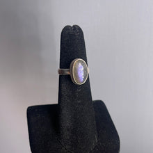 Load image into Gallery viewer, Labradorite Size 5 Sterling Silver Ring