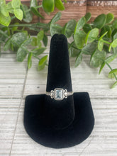 Load image into Gallery viewer, Blue Topaz SZ 9 Sterling Silver Ring