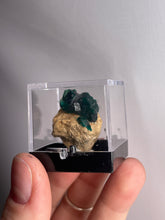 Load image into Gallery viewer, Dioptase With Malachite Small In Gem Box