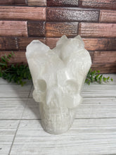 Load image into Gallery viewer, Quartz Cluster Skull XL