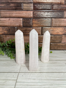 Mangano Calcite Tower