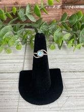 Load image into Gallery viewer, Rainbow Moonstone SZ 5 Sterling Silver Ring