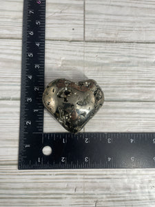 Pyrite Heart Medium