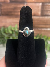 Load image into Gallery viewer, Labradorite Size 5 Sterling Silver Ring