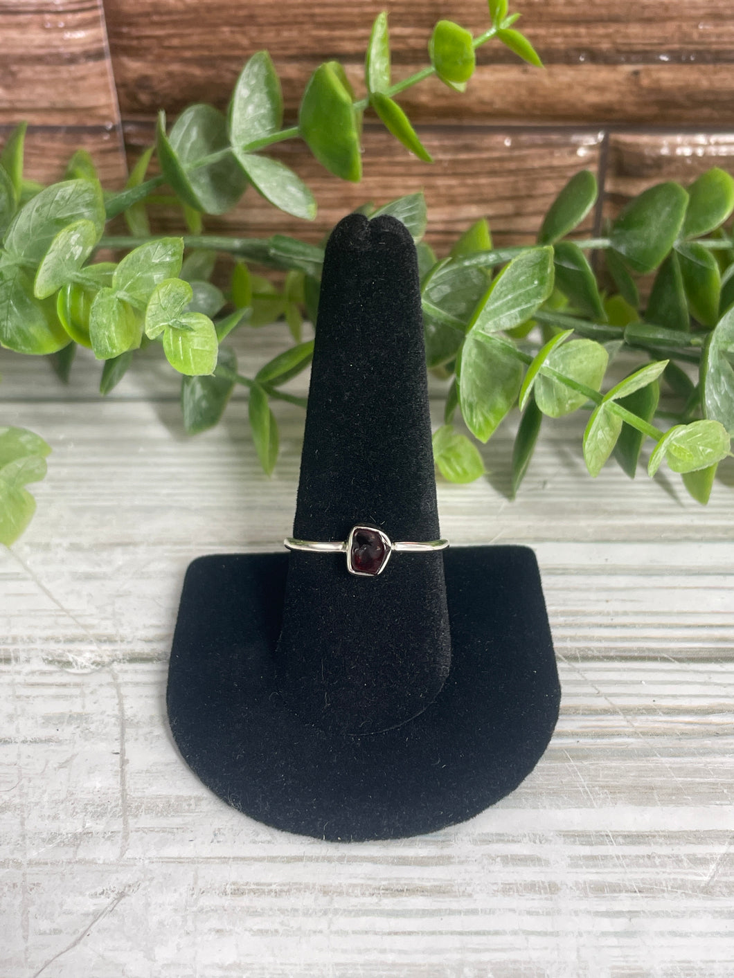 Garnet SZ 9 Sterling Silver Ring