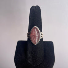 Load image into Gallery viewer, Strawberry Quartz Size 8 Sterling Silver Ring