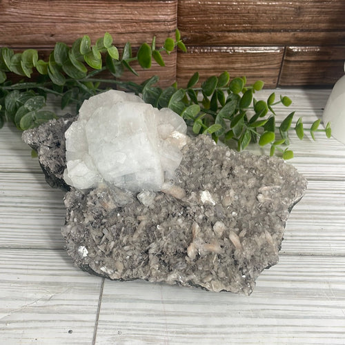 Apophyllite & Stilbite