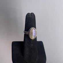 Load image into Gallery viewer, Labradorite Size 5 Sterling Silver Ring