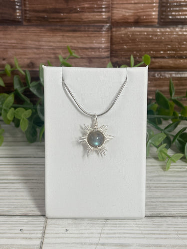 Labradorite Star/Snowflake Wire-Wrapped Pendant