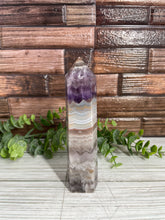 Load image into Gallery viewer, Amethyst/Agate Tower Medium