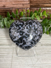 Load image into Gallery viewer, Indigo Gabbro Heart