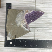 Load image into Gallery viewer, Amethyst Geode