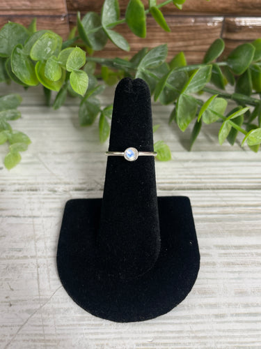 Moonstone SZ 5 Sterling Silver Ring