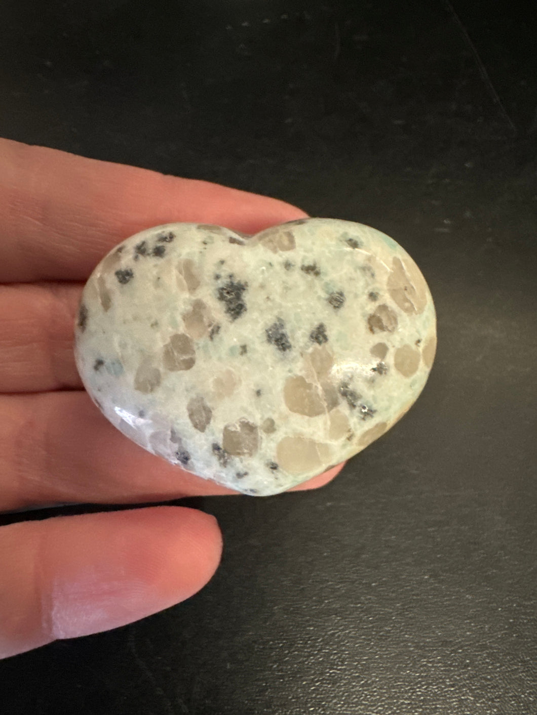 Kiwi Jasper Heart