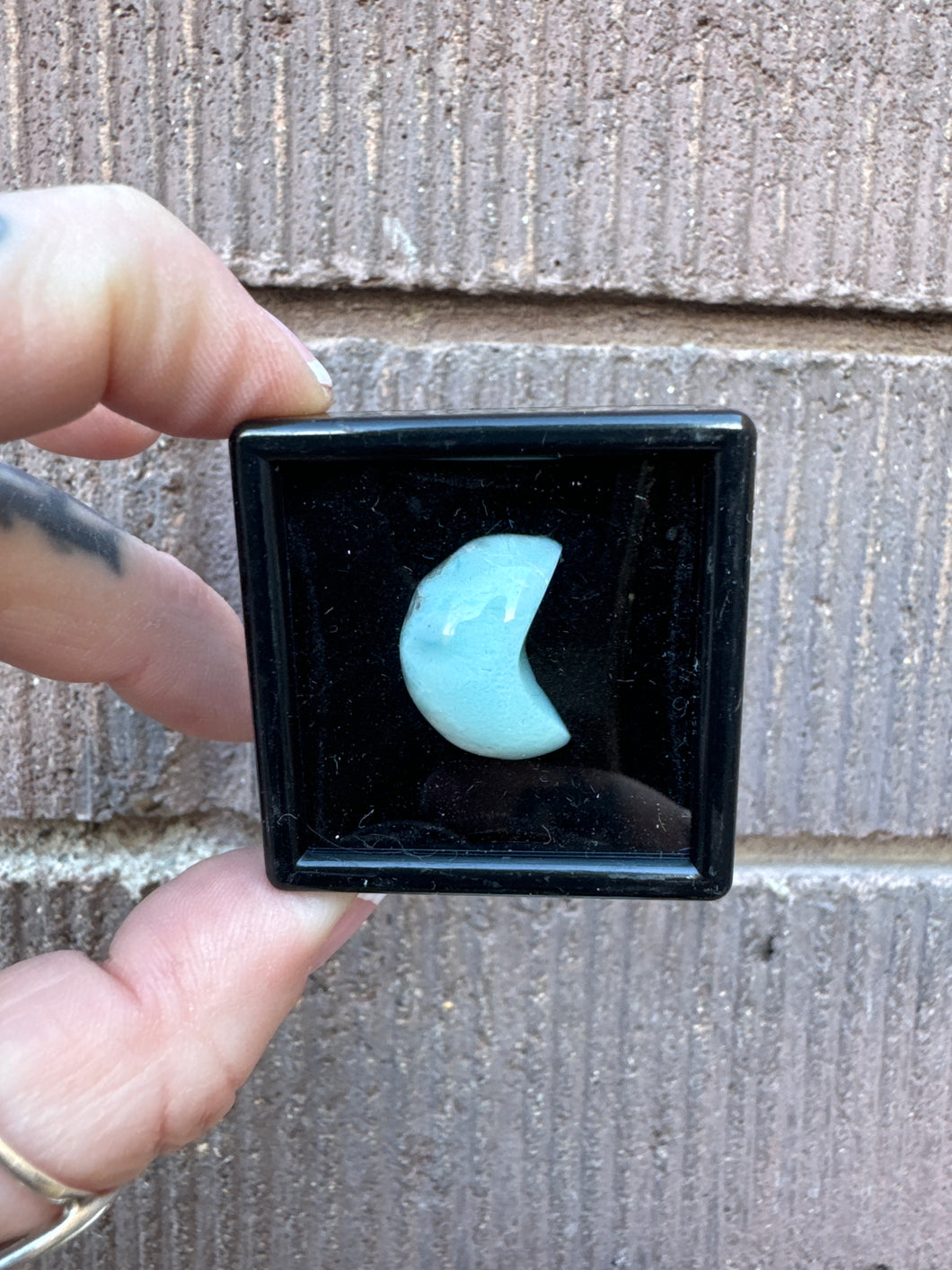 Larimar Moon