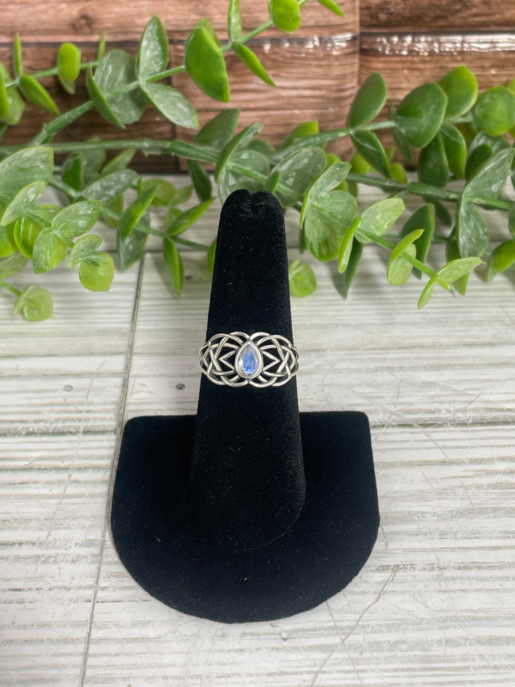 Rainbow Moonstone SZ 8 Sterling Silver Ring