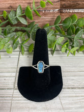 Load image into Gallery viewer, Labradorite SZ 9 Sterling Silver Ring