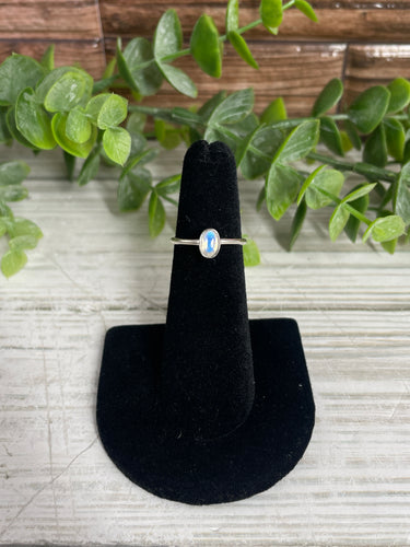 Moonstone SZ 4 Sterling Silver Ring