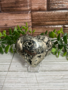 Pyrite Heart Medium