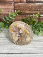 Load image into Gallery viewer, Flower Agate Freeform