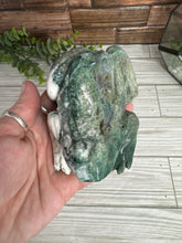 Load image into Gallery viewer, Moss Agate Frog