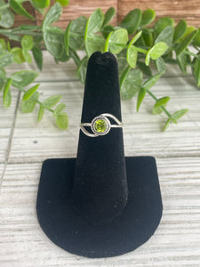 Peridot SZ 6 Sterling Silver Ring