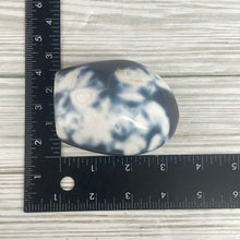 Load image into Gallery viewer, Druzy Orca Agate Freeform