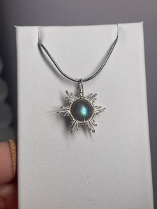 Labradorite Star/Snowflake Wire-Wrapped Pendant