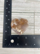 Load image into Gallery viewer, Flower Agate Flat Heart Carving