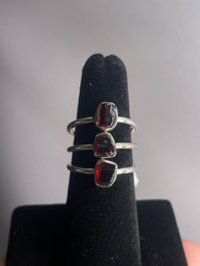 Garnet SZ 6 Sterling Silver Ring