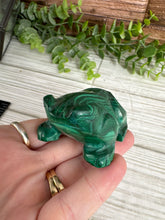 Load image into Gallery viewer, Malachite Frog Carving