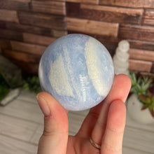 Load image into Gallery viewer, Blue Calcite Sphere