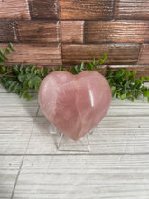 Load image into Gallery viewer, Rose Quartz Heart