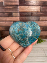 Load image into Gallery viewer, Blue Apatite Heart Medium