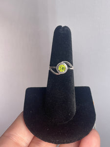 Peridot SZ 6 Sterling Silver Ring