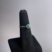 Load image into Gallery viewer, Chrysocolla Size 5 Sterling Silver Ring