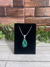 Load image into Gallery viewer, Dioptase Sterling Silver Pendant