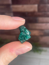 Load image into Gallery viewer, Dioptase Small