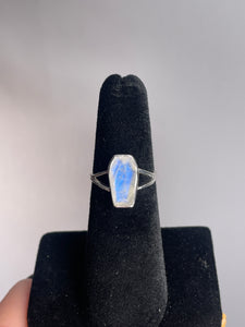 Rainbow Moonstone SZ 5 Sterling Silver Ring