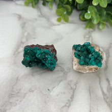 Load image into Gallery viewer, Dioptase Raw Specimen