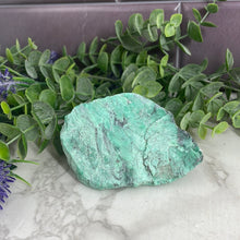 Load image into Gallery viewer, Variscite Half Polished