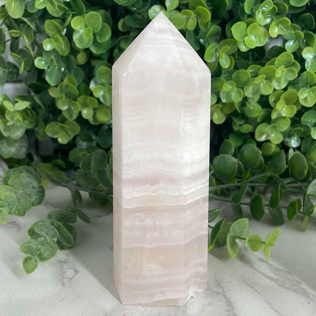 Mangano Calcite Tower